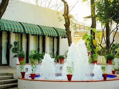 фото отеля Seasons Hotel At Tarudhan Valley Golf Resort
