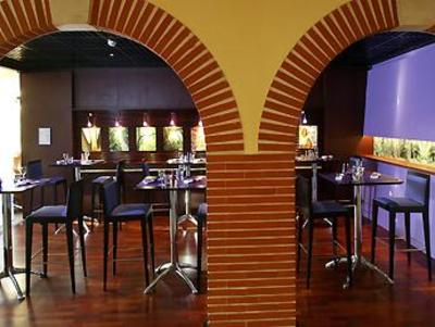 фото отеля Novotel Toulouse Centre