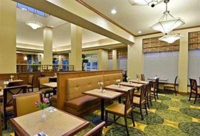 фото отеля Hilton Garden Inn Naperville/Warrenville