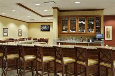 фото отеля Hilton Garden Inn Naperville/Warrenville