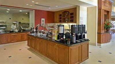 фото отеля Hilton Garden Inn Naperville/Warrenville
