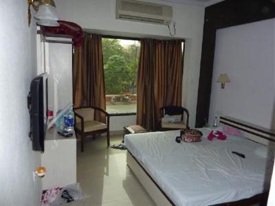 фото отеля Hotel Mohan Continental