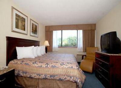 фото отеля BEST WESTERN PLUS Reading Inn & Suites