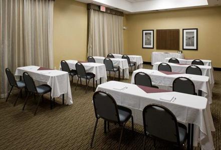 фото отеля Hampton Inn and Suites Pueblo-Southgate