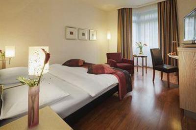 фото отеля Moevenpick Hotel Munchen-Airport