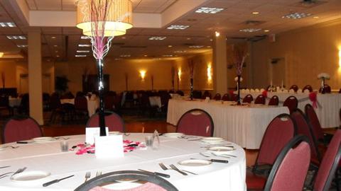 фото отеля Holiday Inn Weirton