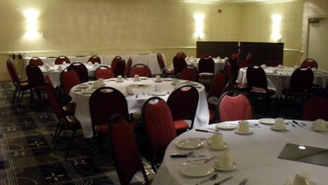 фото отеля Holiday Inn Weirton