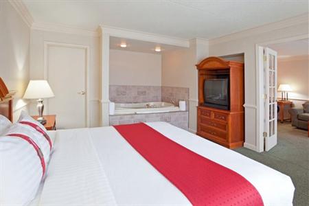 фото отеля Holiday Inn Weirton