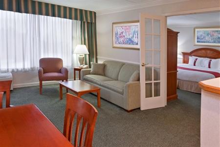 фото отеля Holiday Inn Weirton