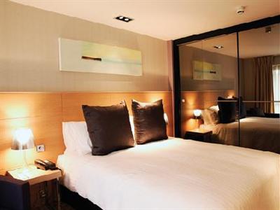 фото отеля Beales Hatfield Hotel
