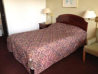 фото отеля Economy Inn Holland