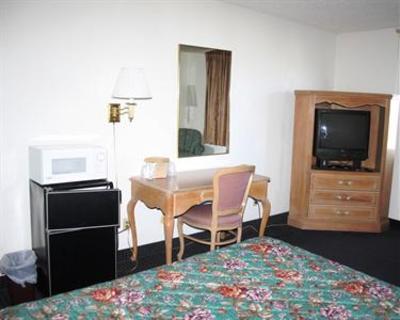 фото отеля Country Hearth Inn Decatur Illinois