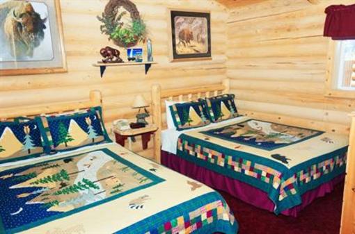 фото отеля Cabin Creek Inn