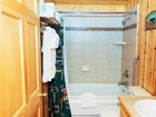фото отеля Cabin Creek Inn