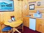 фото отеля Cabin Creek Inn