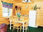 фото отеля Cabin Creek Inn