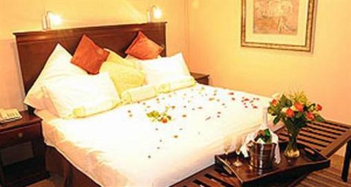 фото отеля Mogale Country Lodge
