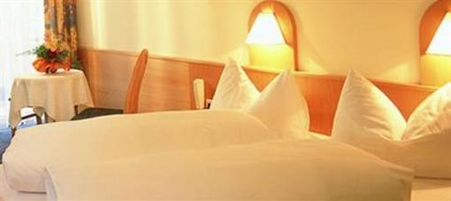 фото отеля Hotel Post Prutz