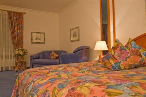 фото отеля Hotel Georgenhof Markt Schwaben