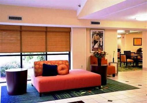 фото отеля Fairfield Inn Plymouth Middleboro