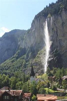 фото отеля Camping Jungfrau Holiday Park Hotel Lauterbrunnen