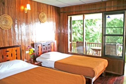 фото отеля Ponnatee Resort Thong Pha Phum