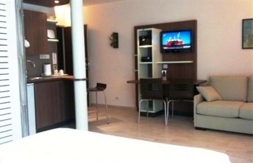 фото отеля Suite Home Apt Luberon
