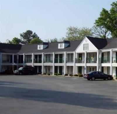 фото отеля Jameson Inn Winder
