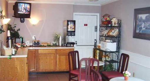 фото отеля Jameson Inn Winder