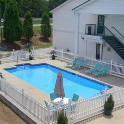 фото отеля Plantation Inn & Suites Jackson