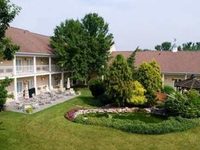 Quality Inn and Suites Lantern Lodge