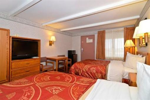фото отеля Best Western Paradise Inn Savoy