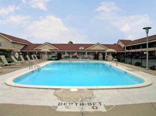 фото отеля Best Western Paradise Inn Savoy
