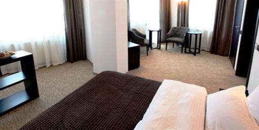 фото отеля Ambiance Hotel Bucharest