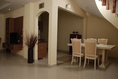 фото отеля Red Sun Serviced Apartments