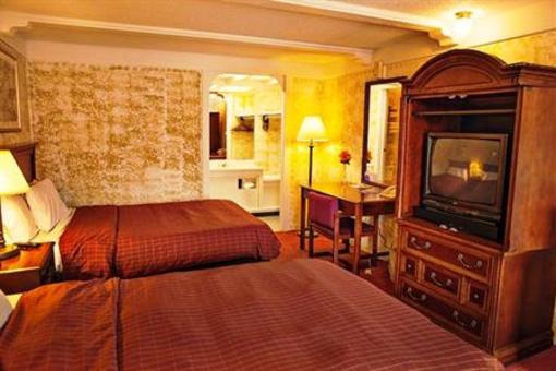фото отеля Americas Best Value Inn & Suites Dover (Ohio)