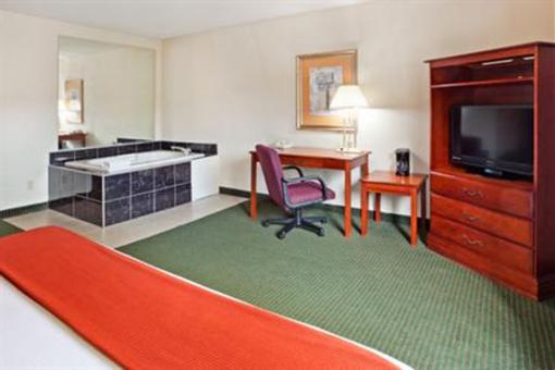 фото отеля Holiday Inn Express Harlan