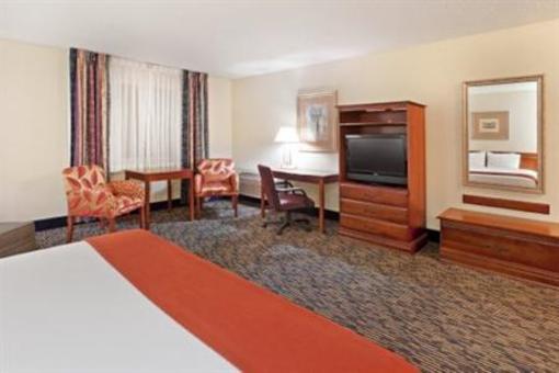 фото отеля Holiday Inn Express Harlan