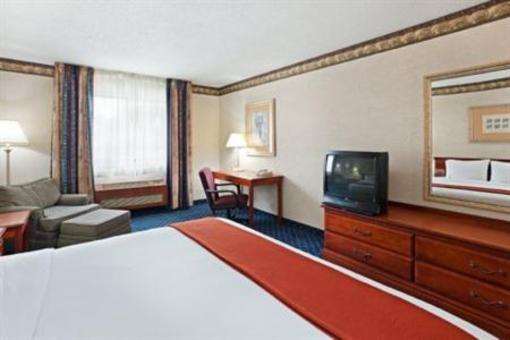 фото отеля Holiday Inn Express Harlan