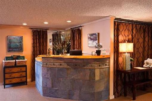 фото отеля Driftwood Shores Inn