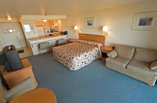 фото отеля Driftwood Shores Inn