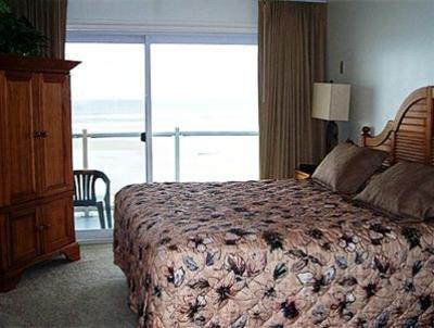 фото отеля Driftwood Shores Inn