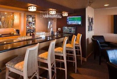 фото отеля Driftwood Shores Inn