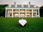 фото отеля Christopher Place, An Intimate Resort