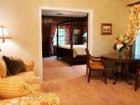 фото отеля Christopher Place, An Intimate Resort