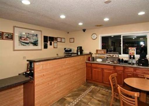 фото отеля Econo Lodge Crescent City