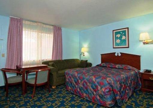 фото отеля Econo Lodge Crescent City