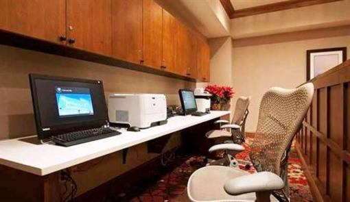 фото отеля Hilton Garden Inn Clifton Park
