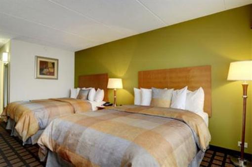 фото отеля BEST WESTERN Chicago Hillside