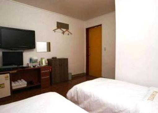 фото отеля Bando Hotel